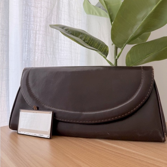 Vintage 1950s-60s brown leather oversized clutch bag - Picture 8 of 8